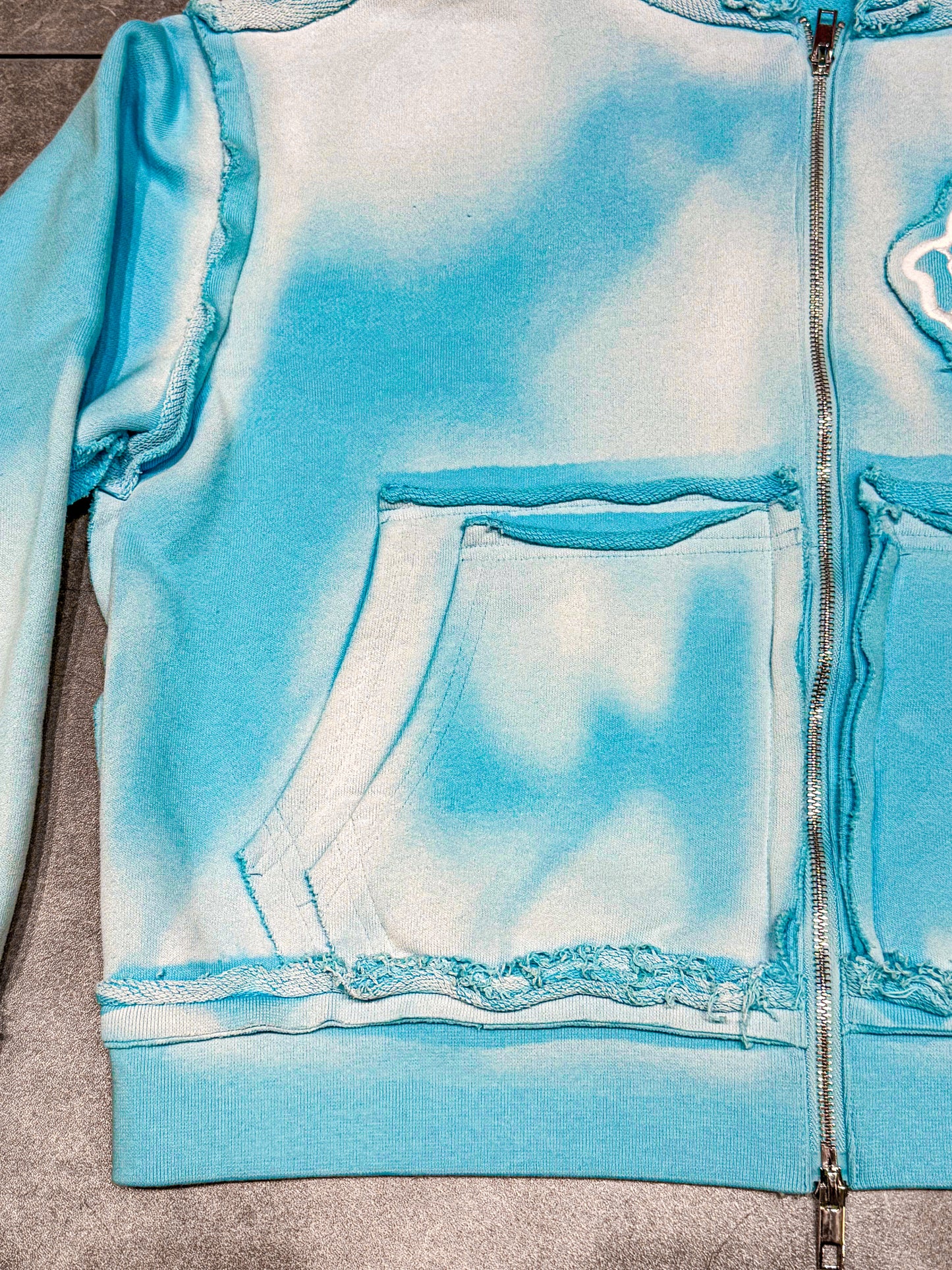 DOUBLE POCKET ZIP UP "ICE BLUE"