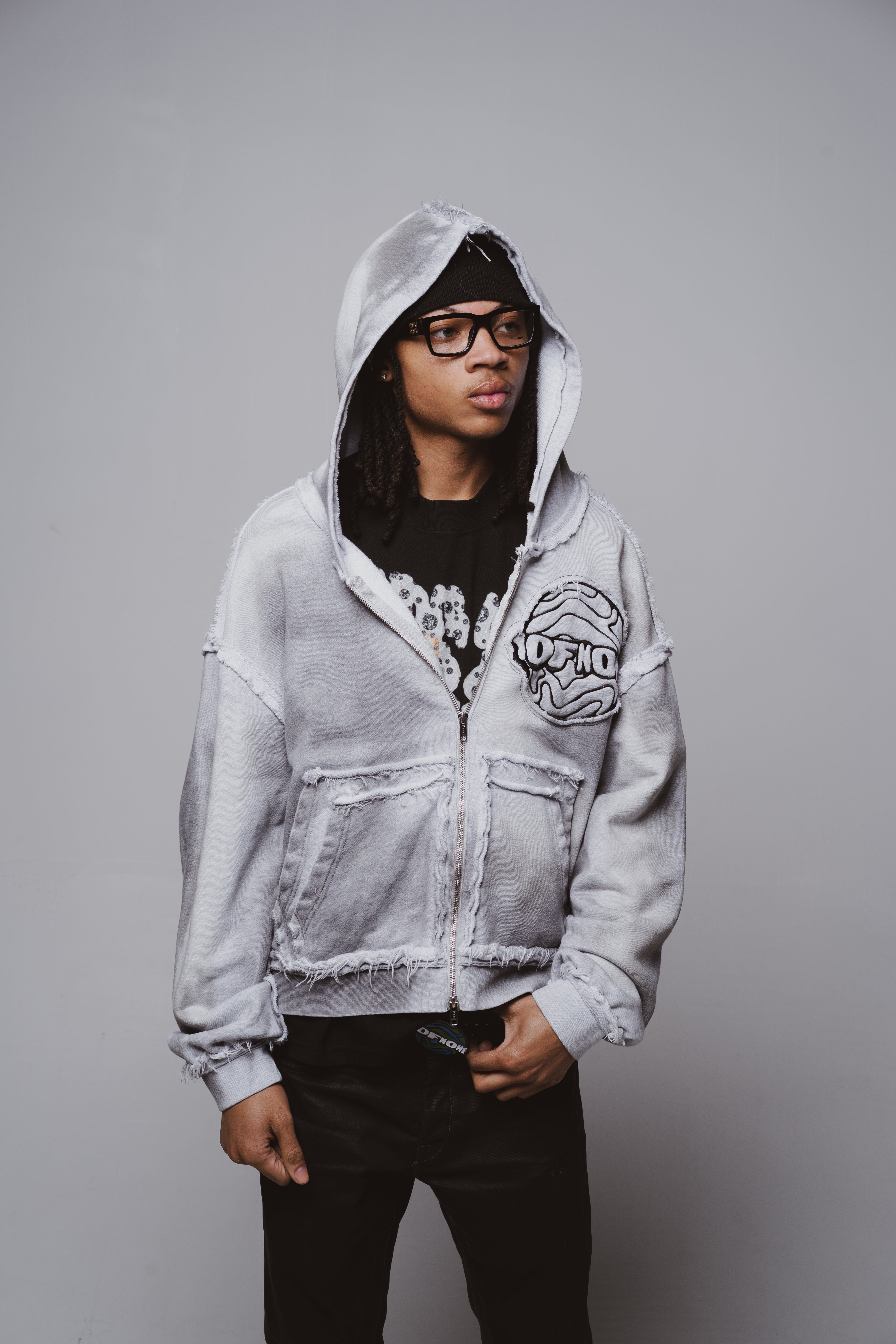 DOUBLE POCKET ZIP UP